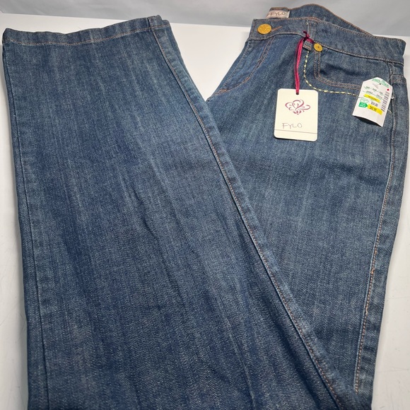 FYLO Rhinestone Jeans Sz12 Dark Mid Rise Bootcut 2% Spandex - Picture 4 of 4